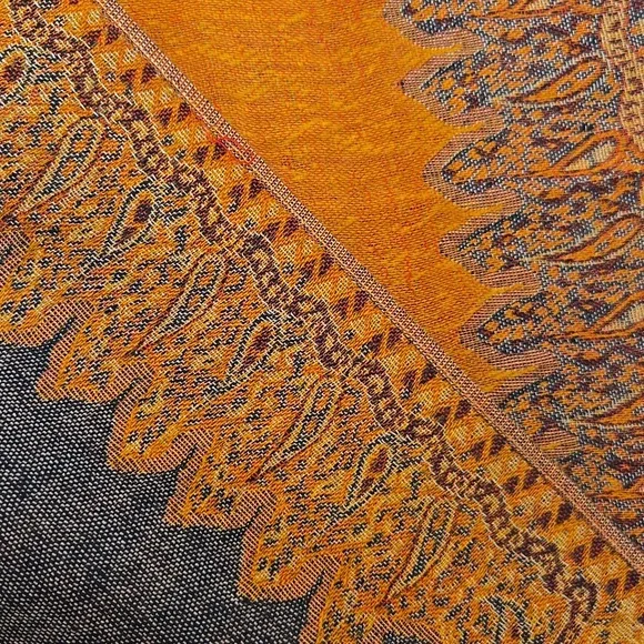 🧡✨ Burnt Orange Paisley Pashmina Shawl Wrap Fringe Scarf Reversible 27x77 - Picture 12 of 16